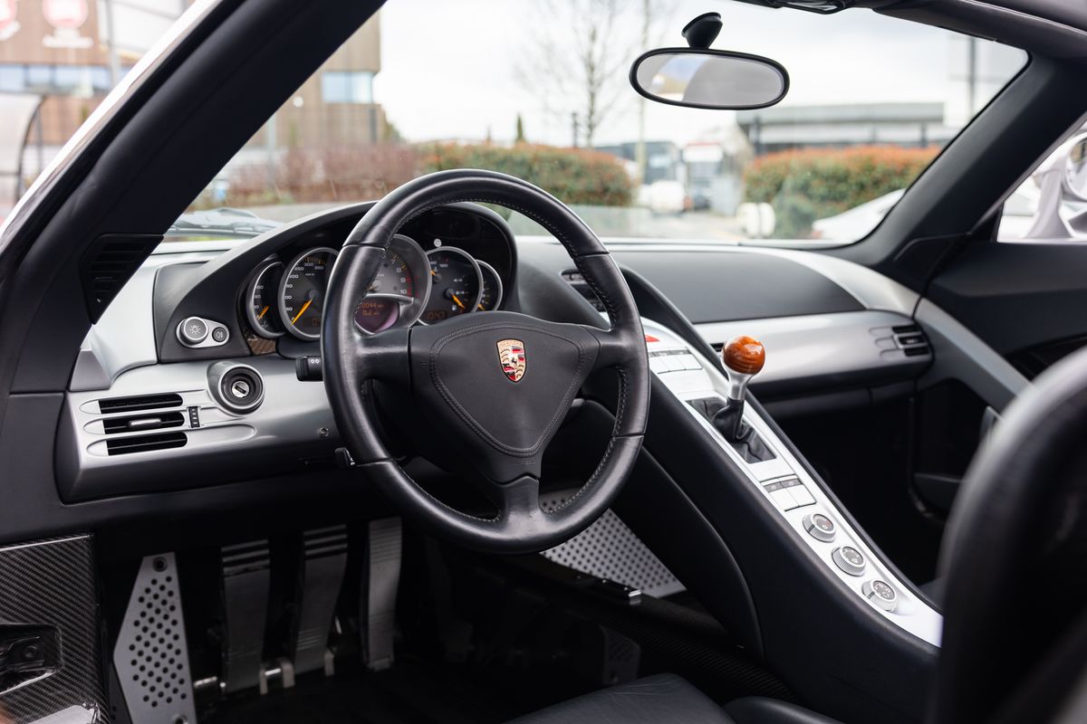 2004 Porsche Carrera GT