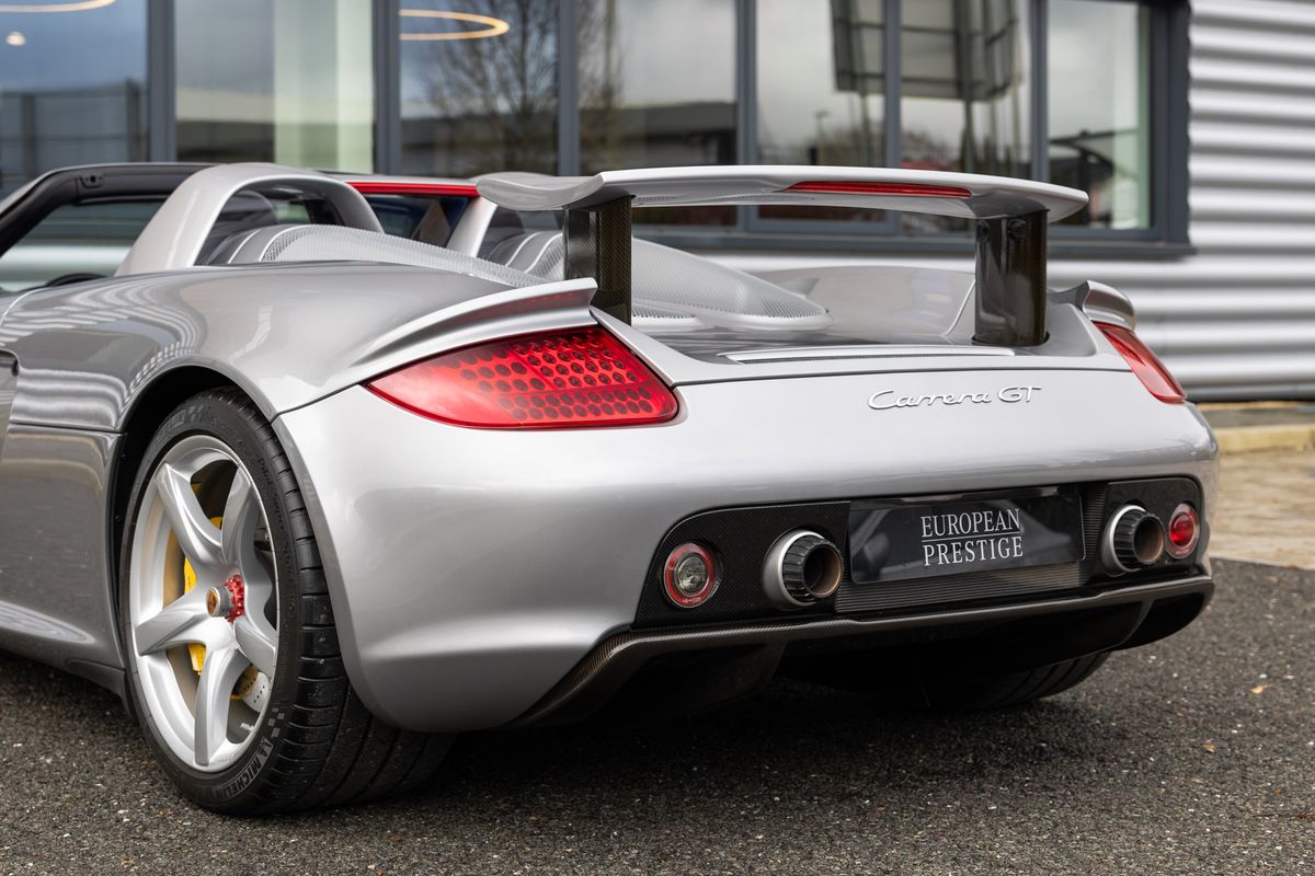 2004 Porsche Carrera GT