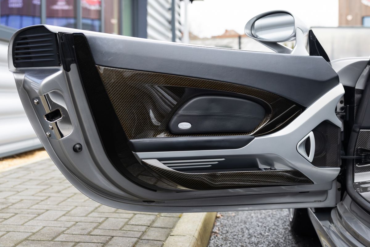 2004 Porsche Carrera GT