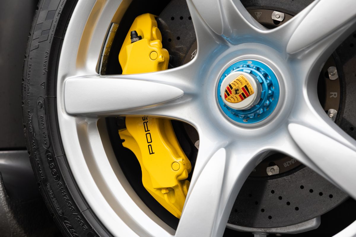 2004 Porsche Carrera GT