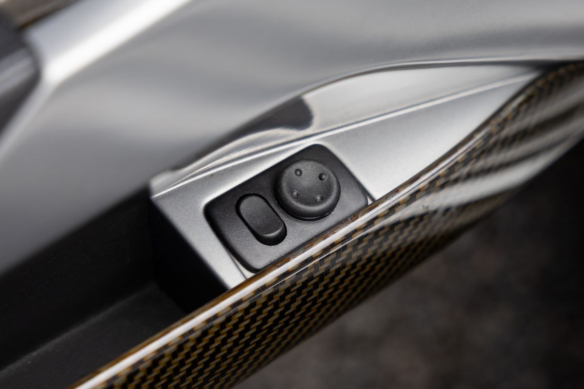 2004 Porsche Carrera GT