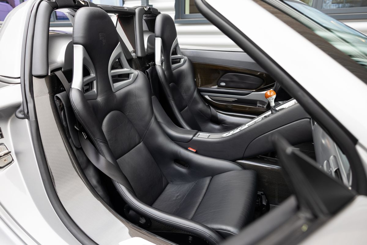 2004 Porsche Carrera GT