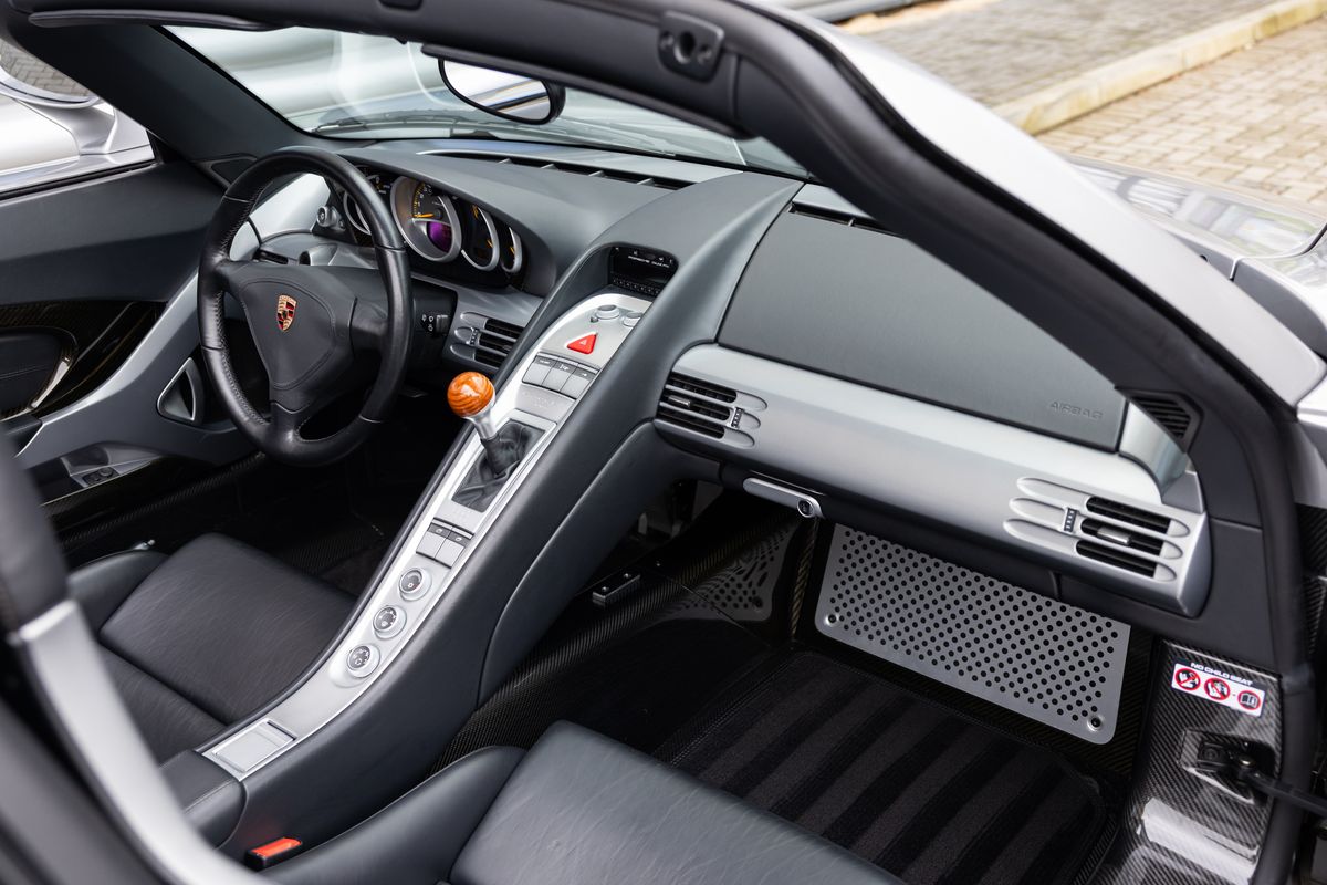 2004 Porsche Carrera GT