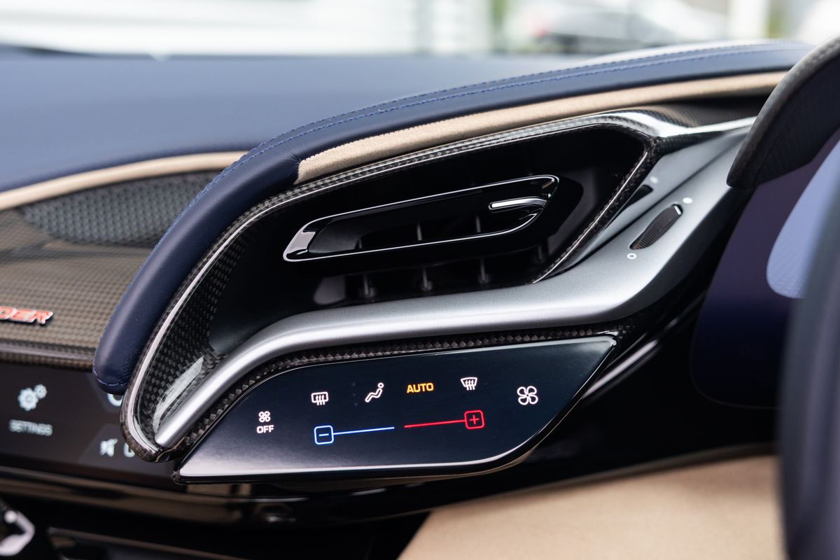 2022 Ferrari SF90 Spider