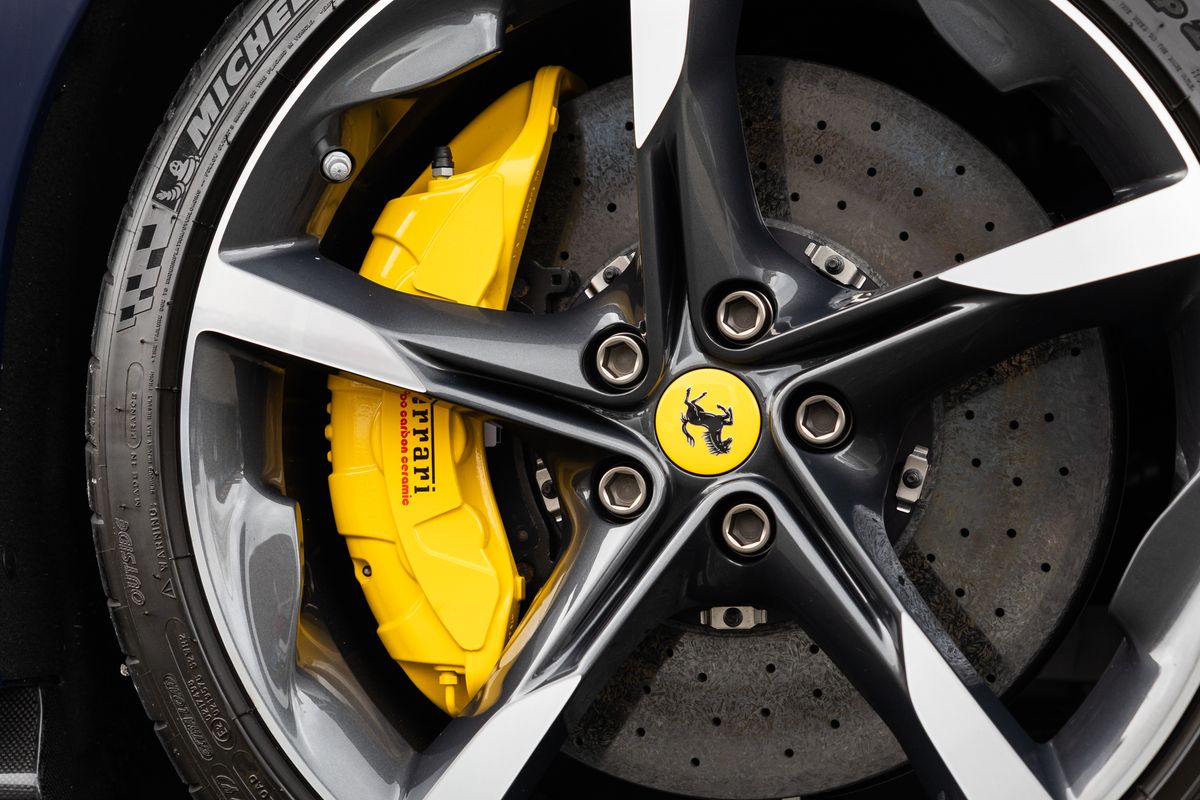 2022 Ferrari SF90 Spider