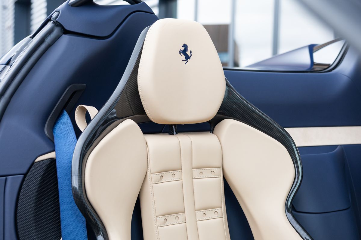 2022 Ferrari SF90 Spider