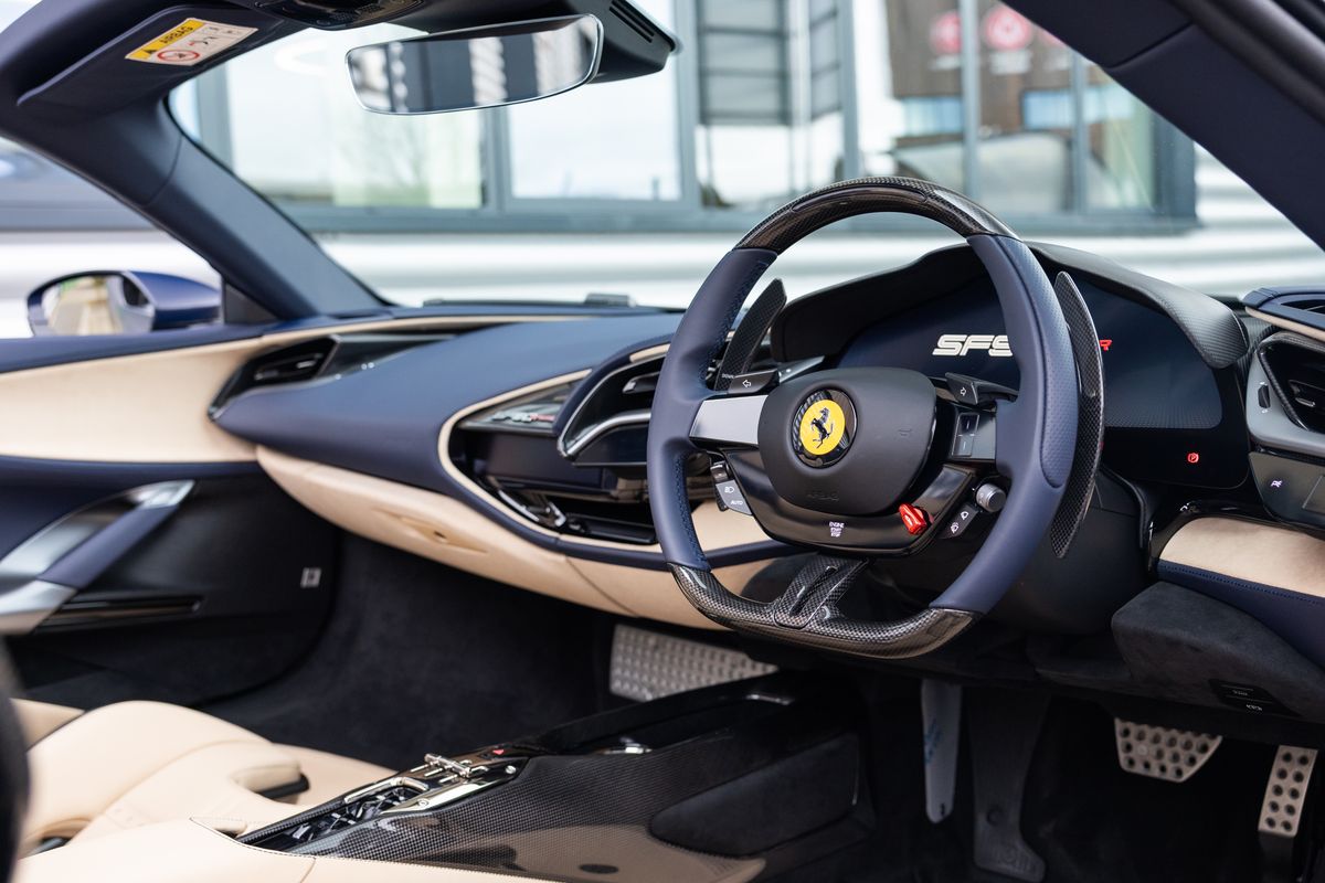 2022 Ferrari SF90 Spider