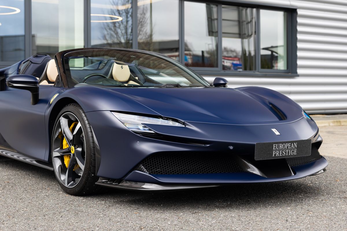 2022 Ferrari SF90 Spider