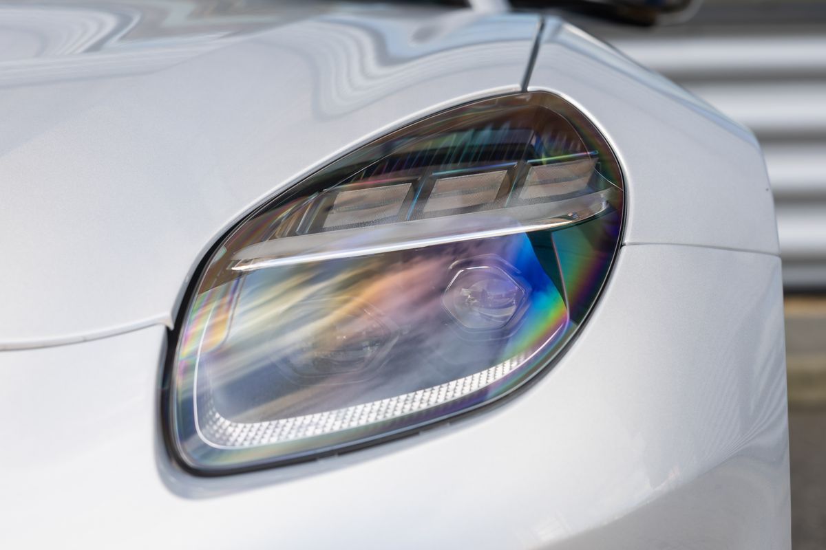 2025 Aston Martin Vanquish Volante