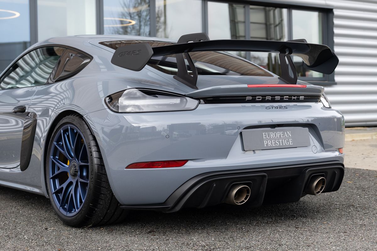 2023 Porsche 718 Cayman GT4 RS Weissach