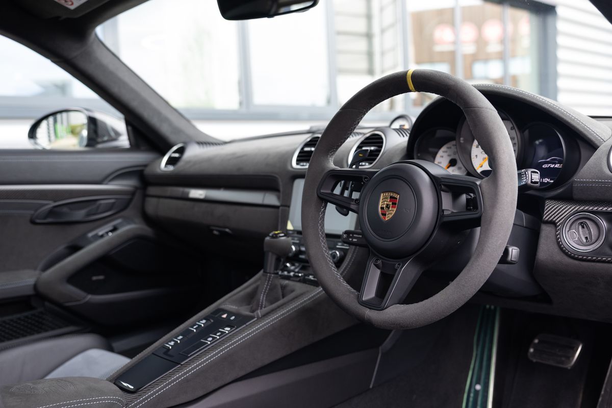 2023 Porsche 718 Cayman GT4 RS Weissach