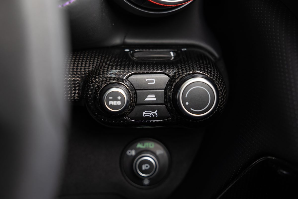 2021 Ferrari 812 GTS