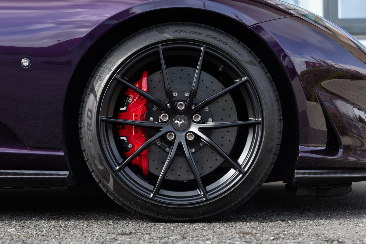 2021 Ferrari 812 GTS