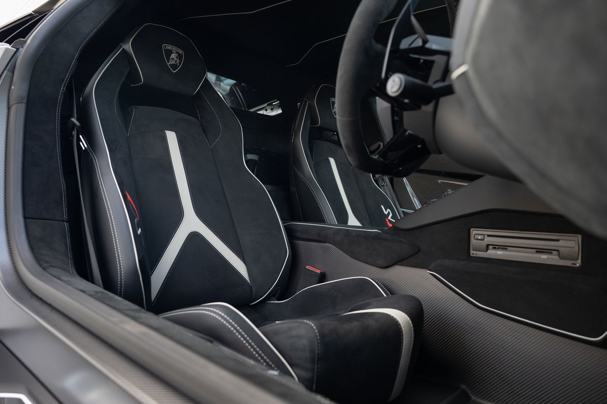 2019 Lamborghini Aventador SVJ