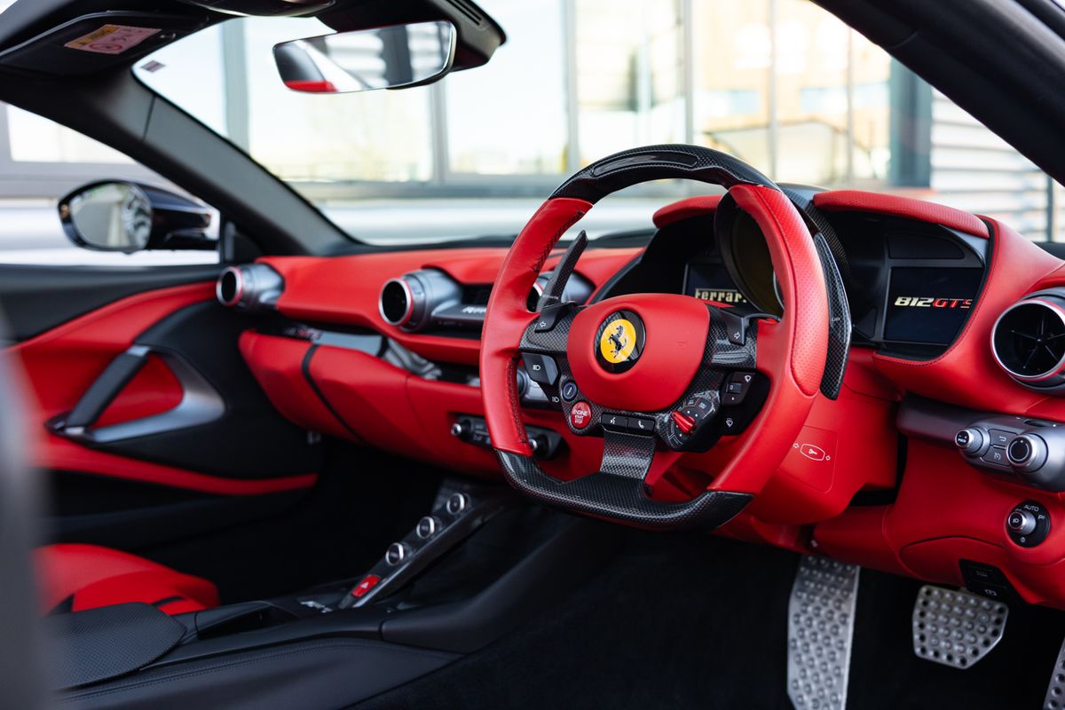 2022 Ferrari 812 GTS