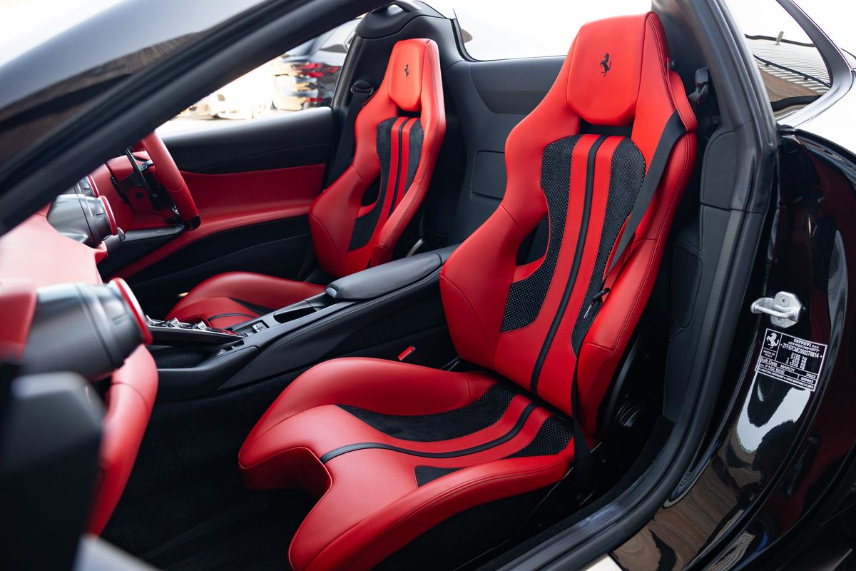 2022 Ferrari 812 GTS