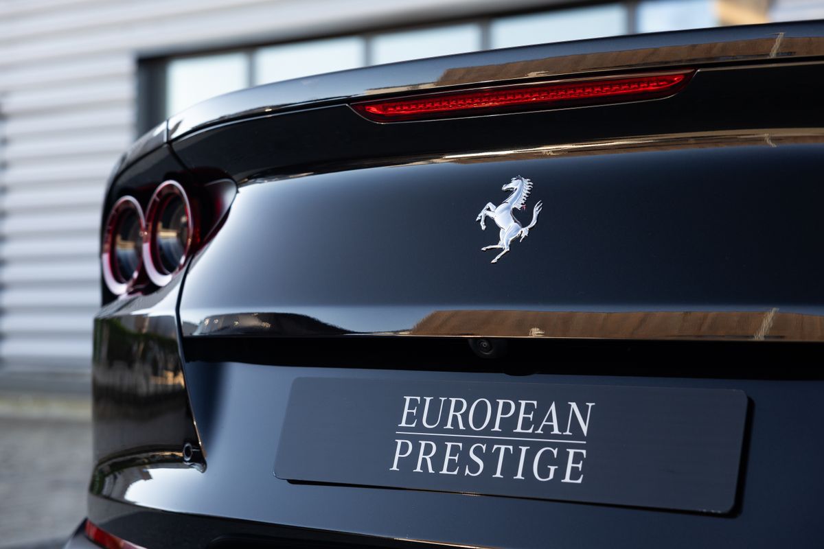 2022 Ferrari 812 GTS
