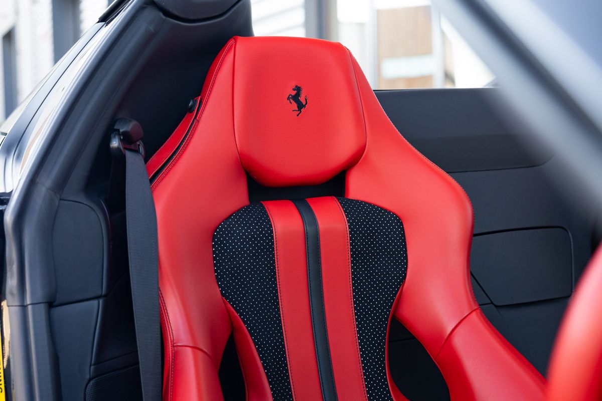 2022 Ferrari 812 GTS