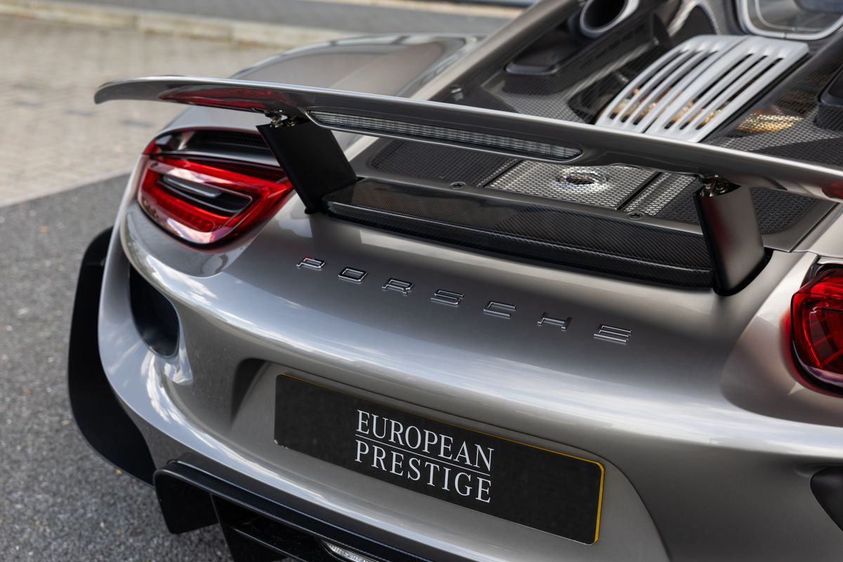 2015 Porsche 918 Spyder