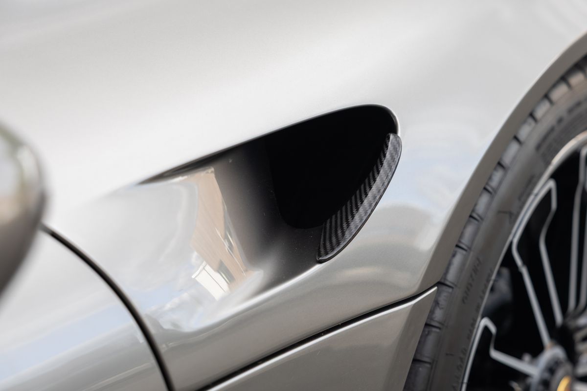 2015 Porsche 918 Spyder