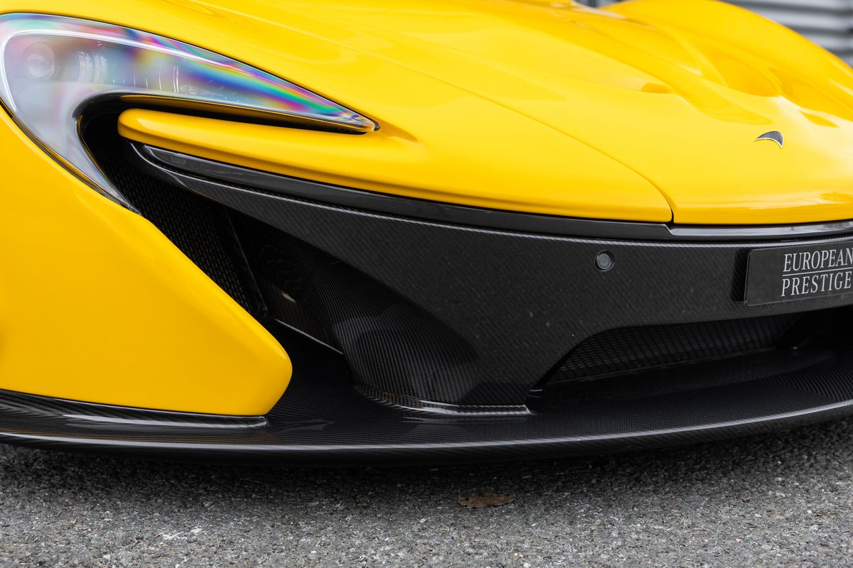 2014 McLaren P1