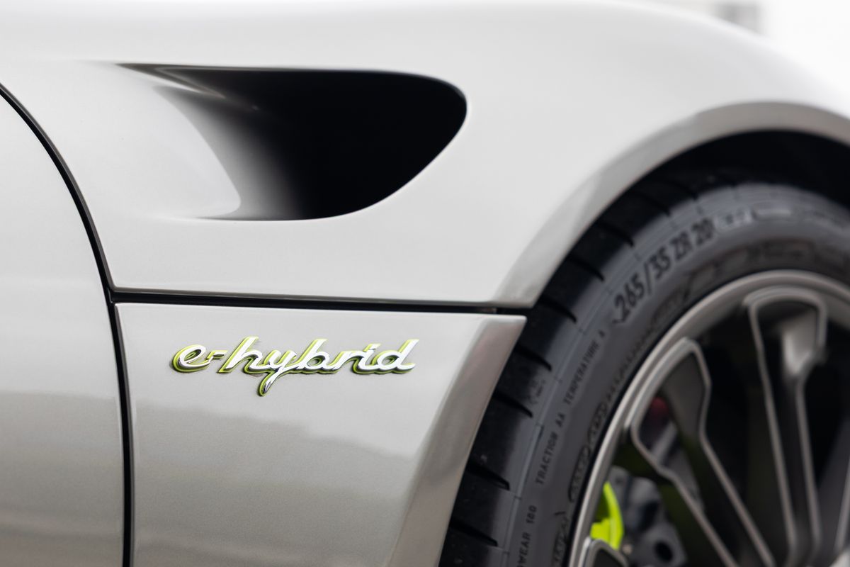 2015 Porsche 918 Spyder