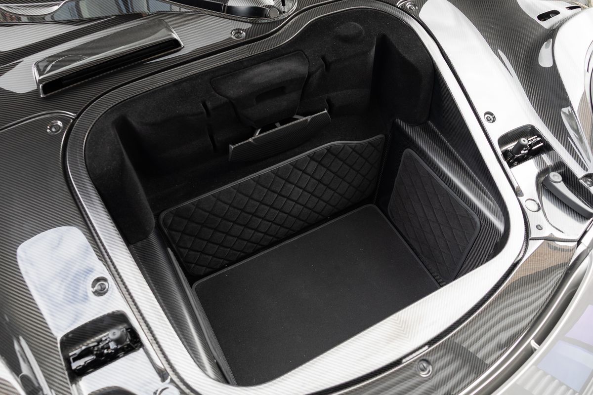 2015 Porsche 918 Spyder