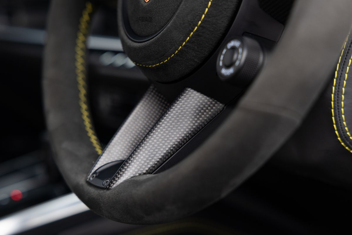 2022 Porsche 911 (992.1) Turbo S