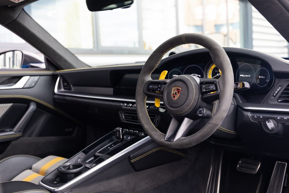 2022 Porsche 911 (992.1) Turbo S