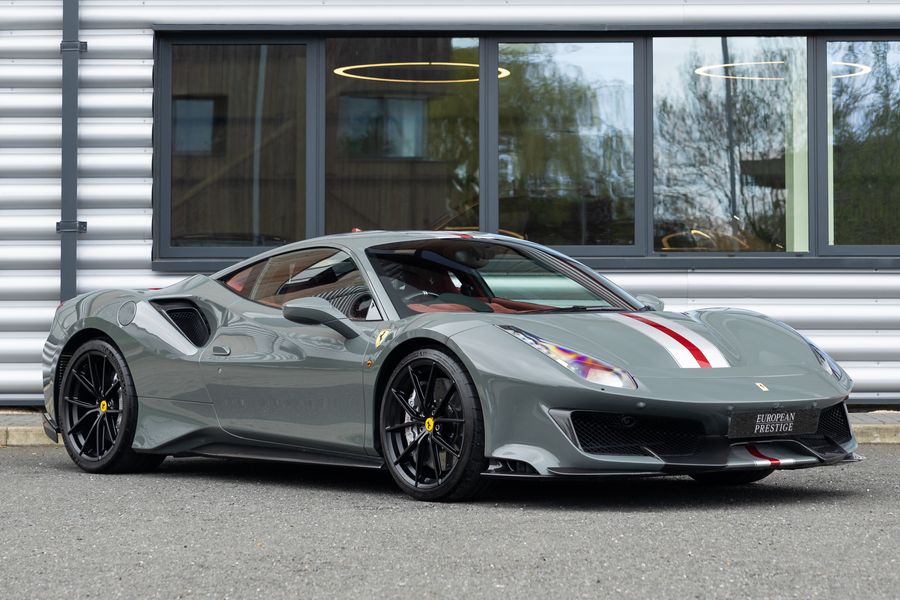 Ferrari 488 Pista