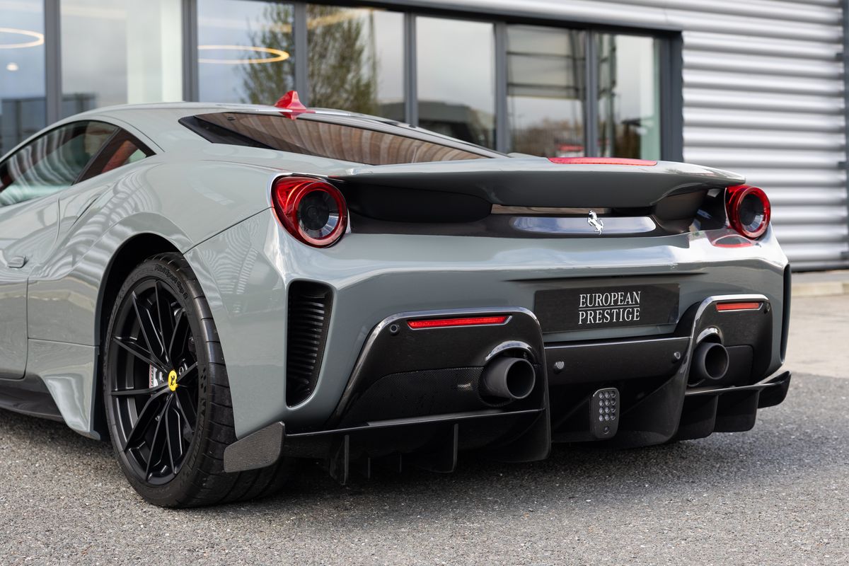 2019 Ferrari 488 Pista