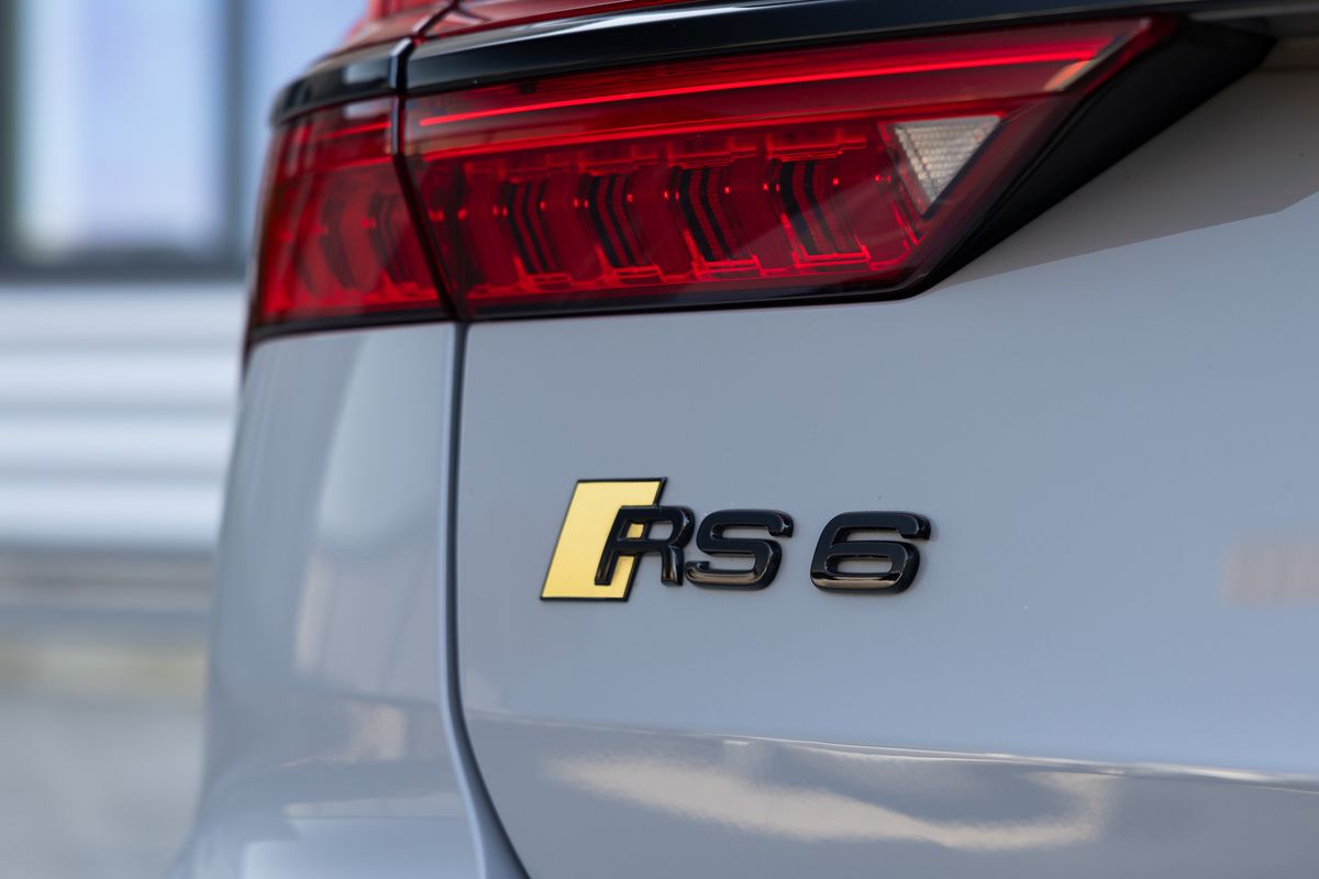 2024 Audi RS6 Performance Carbon Vorsprung URBAN Automotive