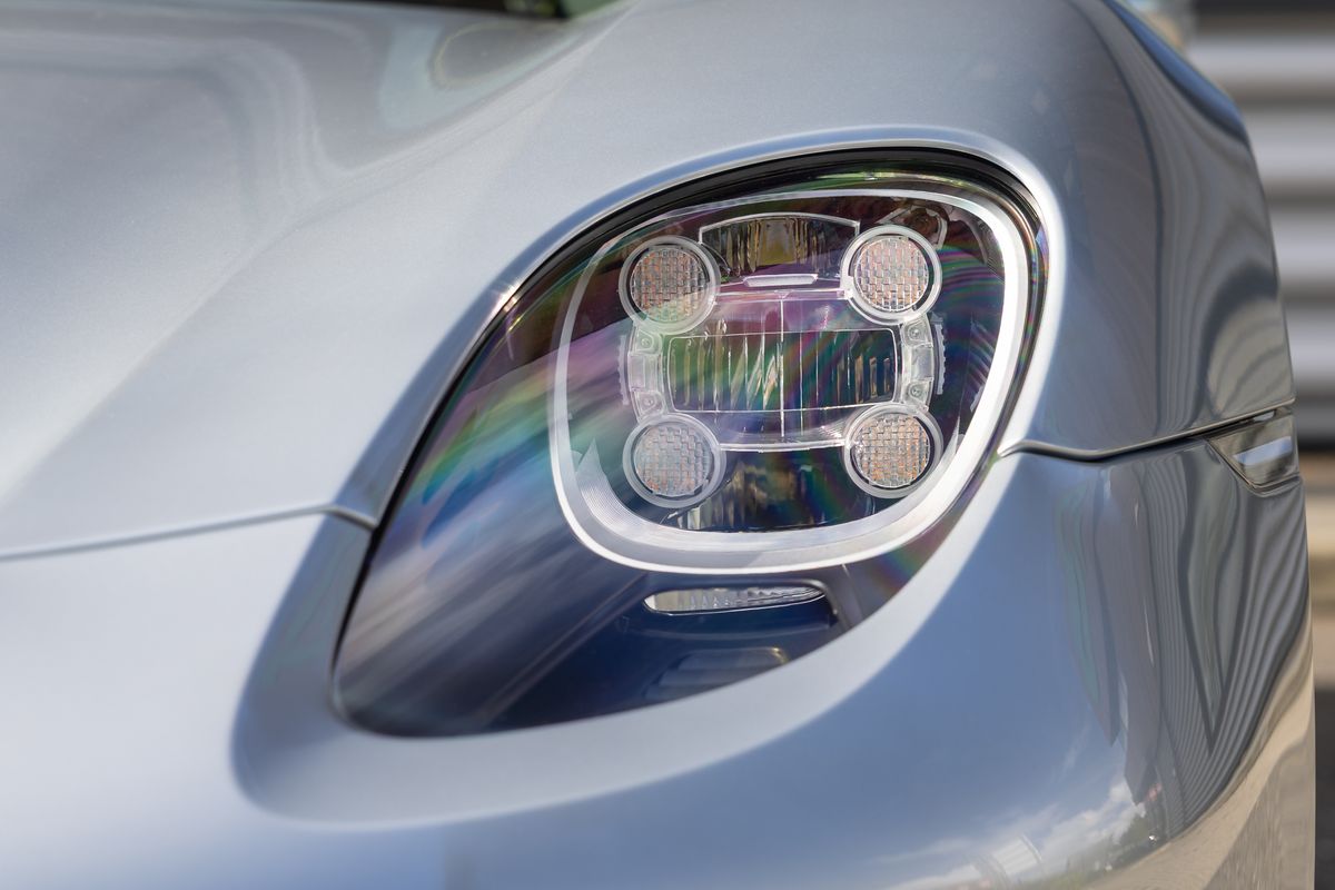 2015 Porsche 918 Spyder