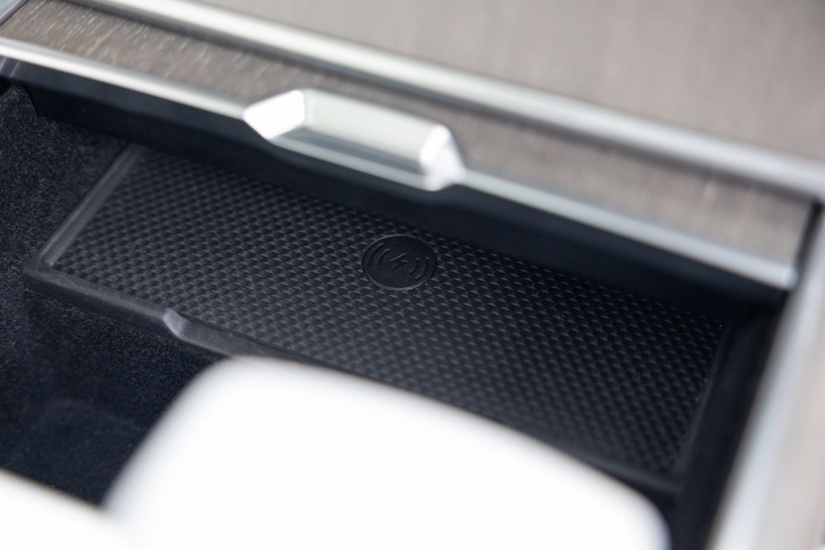 2025 Land Rover Range Rover SV P615 LWB