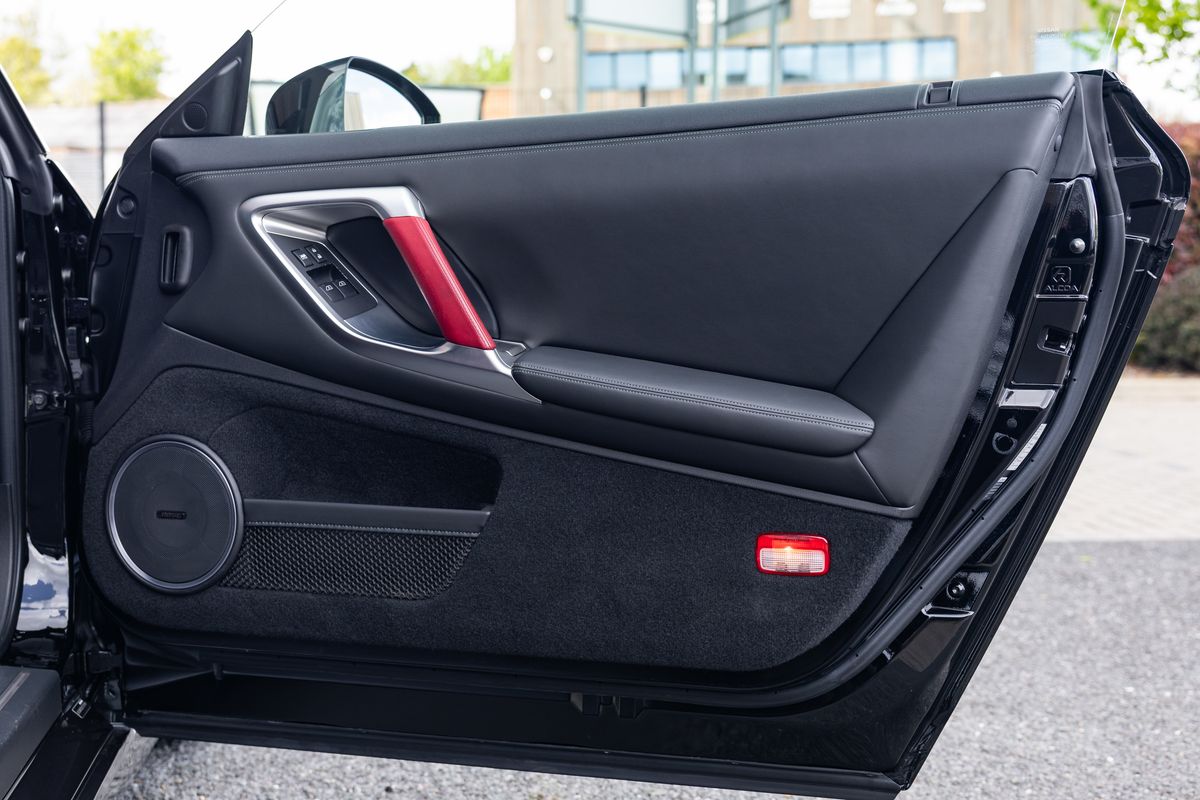 2009 Nissan R35 GT-R Black Edition