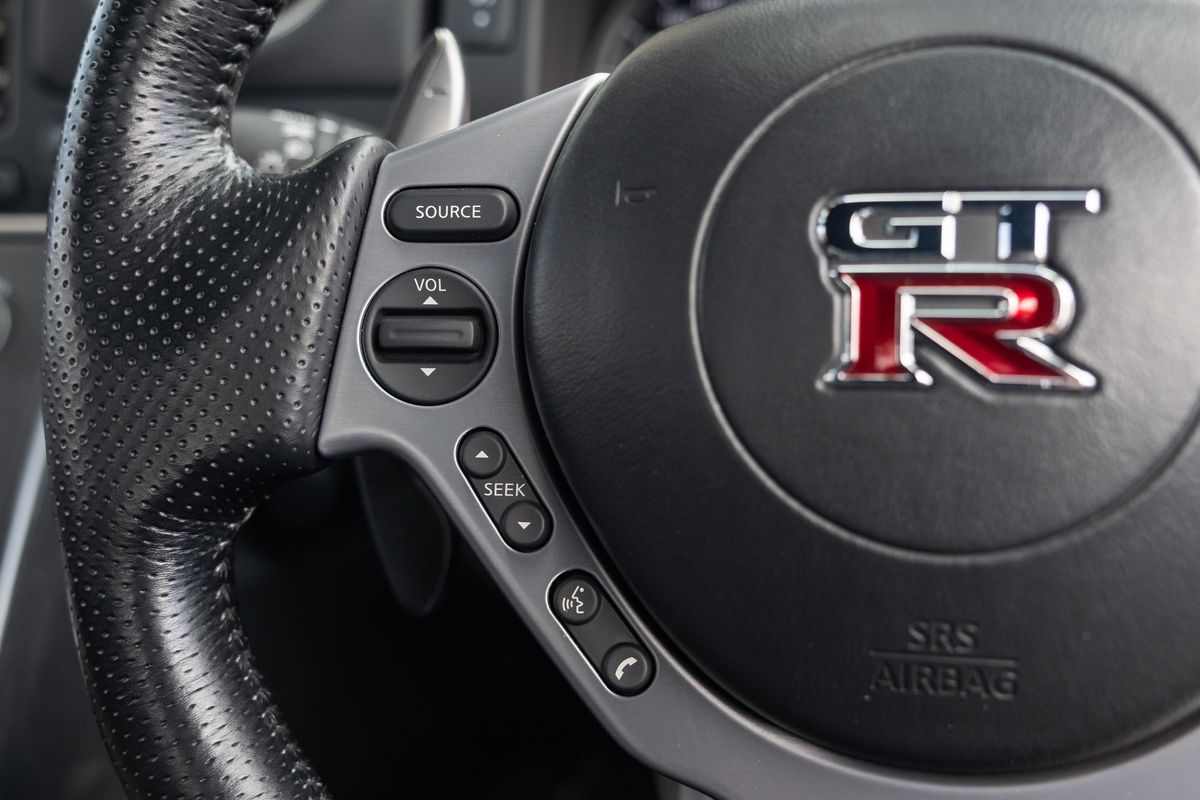 2009 Nissan R35 GT-R Black Edition