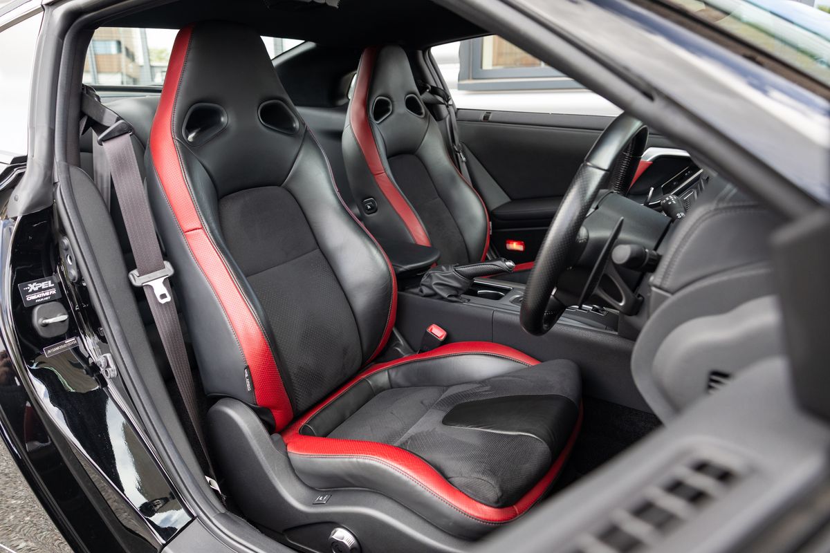 2009 Nissan R35 GT-R Black Edition