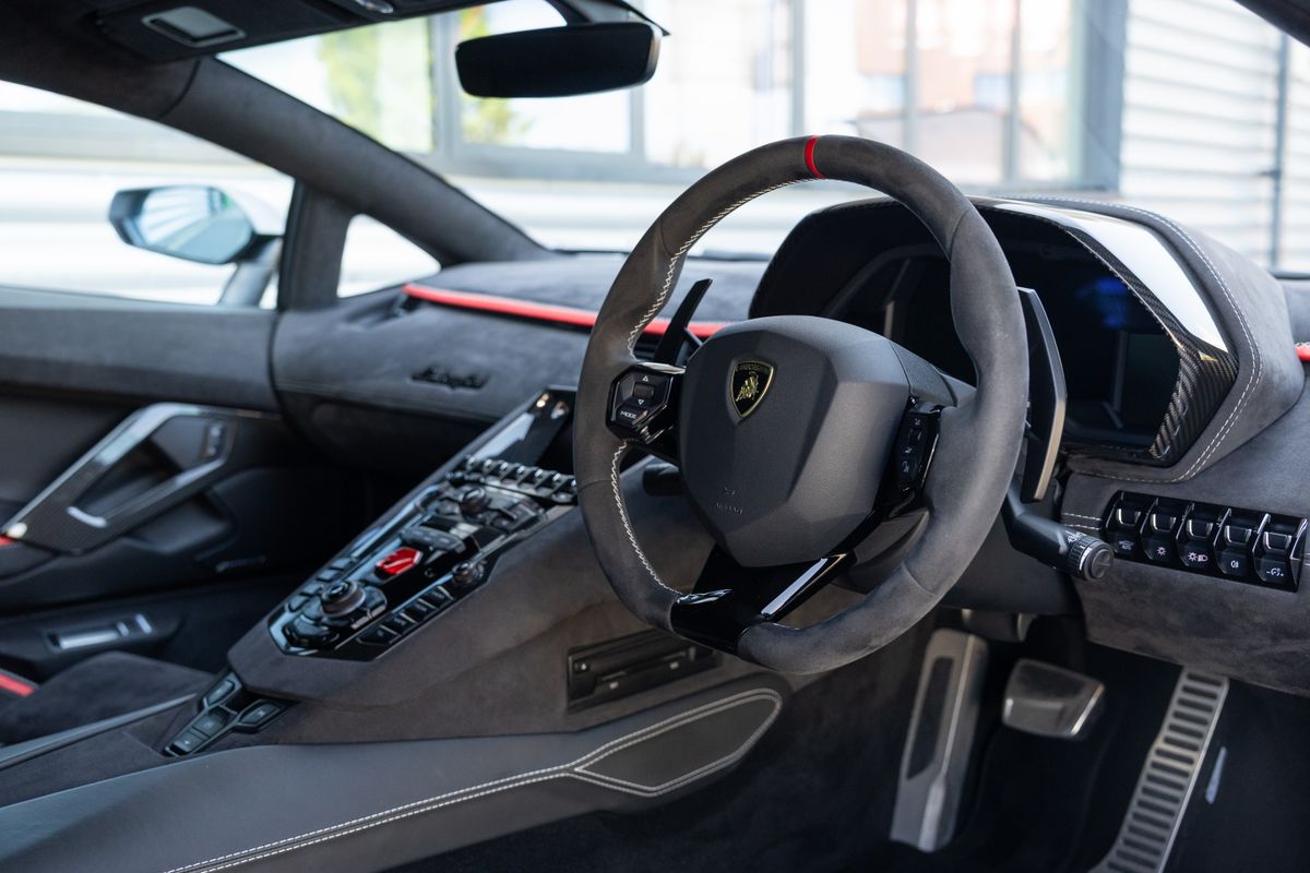 2022 Lamborghini Aventador Ultimae LP780-4