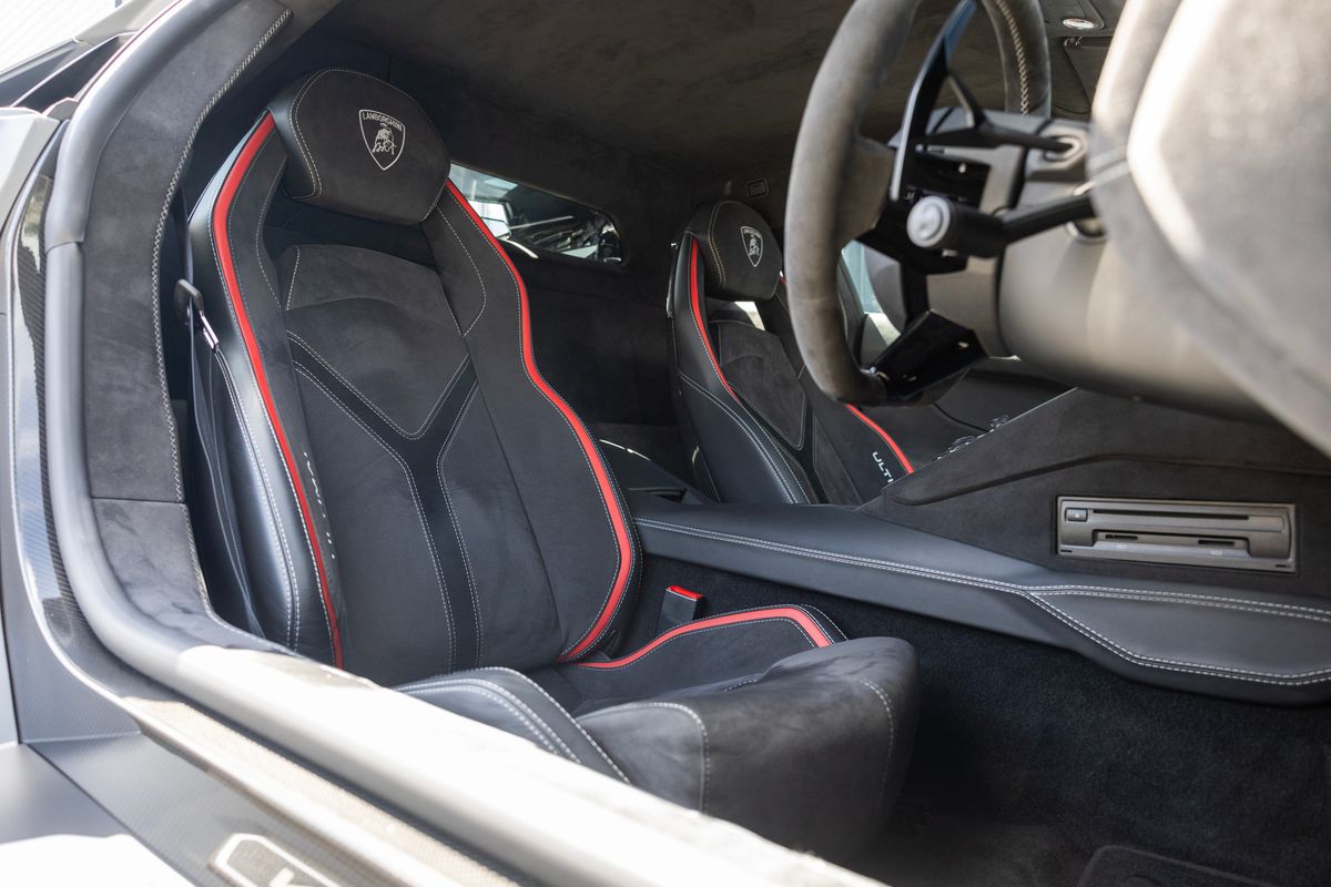 2022 Lamborghini Aventador Ultimae LP780-4