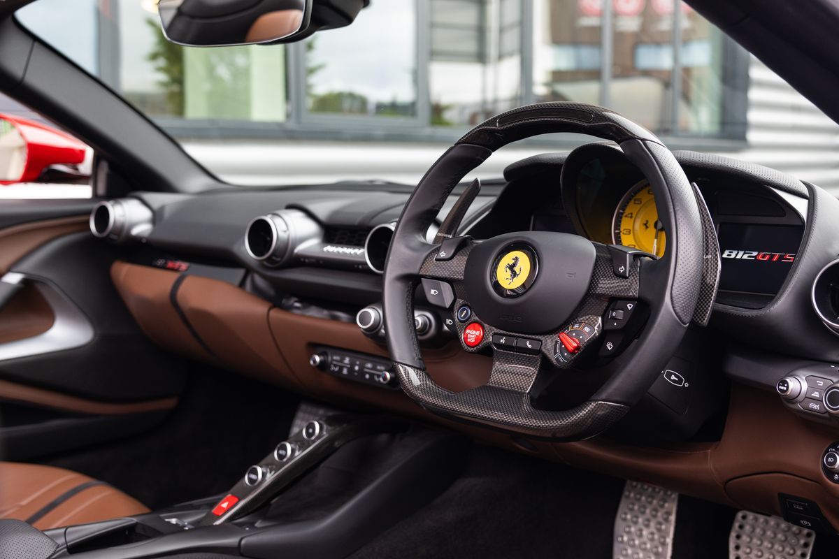 2021 Ferrari 812 GTS