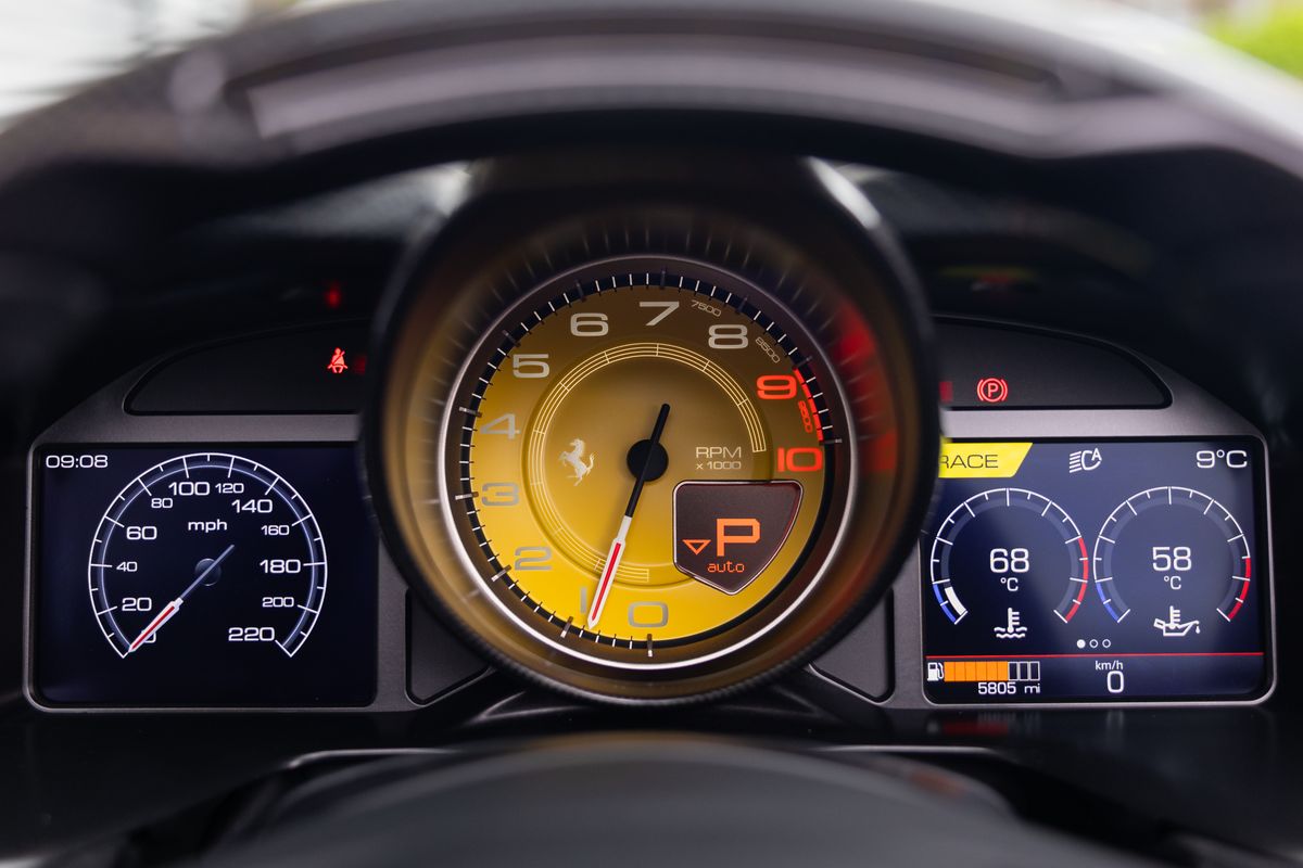 2021 Ferrari 812 GTS