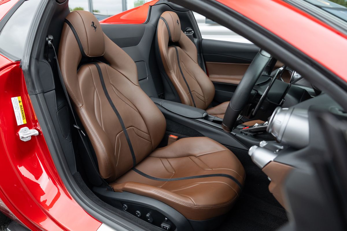 2021 Ferrari 812 GTS