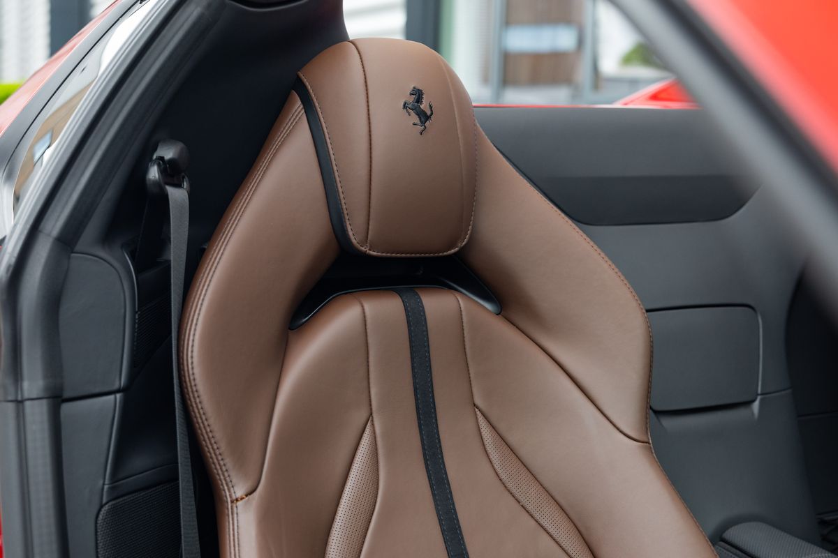 2021 Ferrari 812 GTS