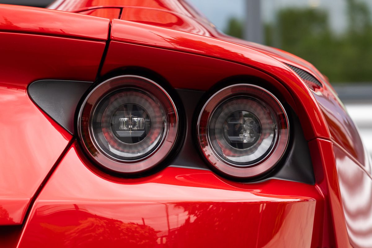 2021 Ferrari 812 GTS