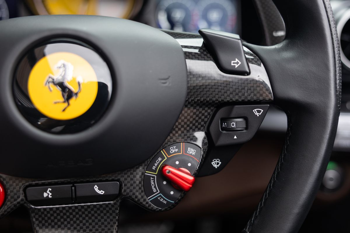 2021 Ferrari 812 GTS