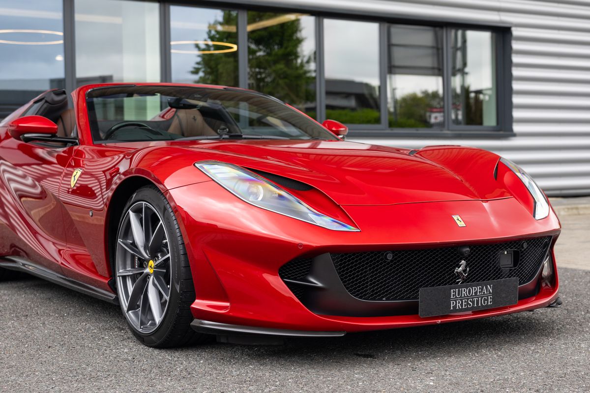 2021 Ferrari 812 GTS