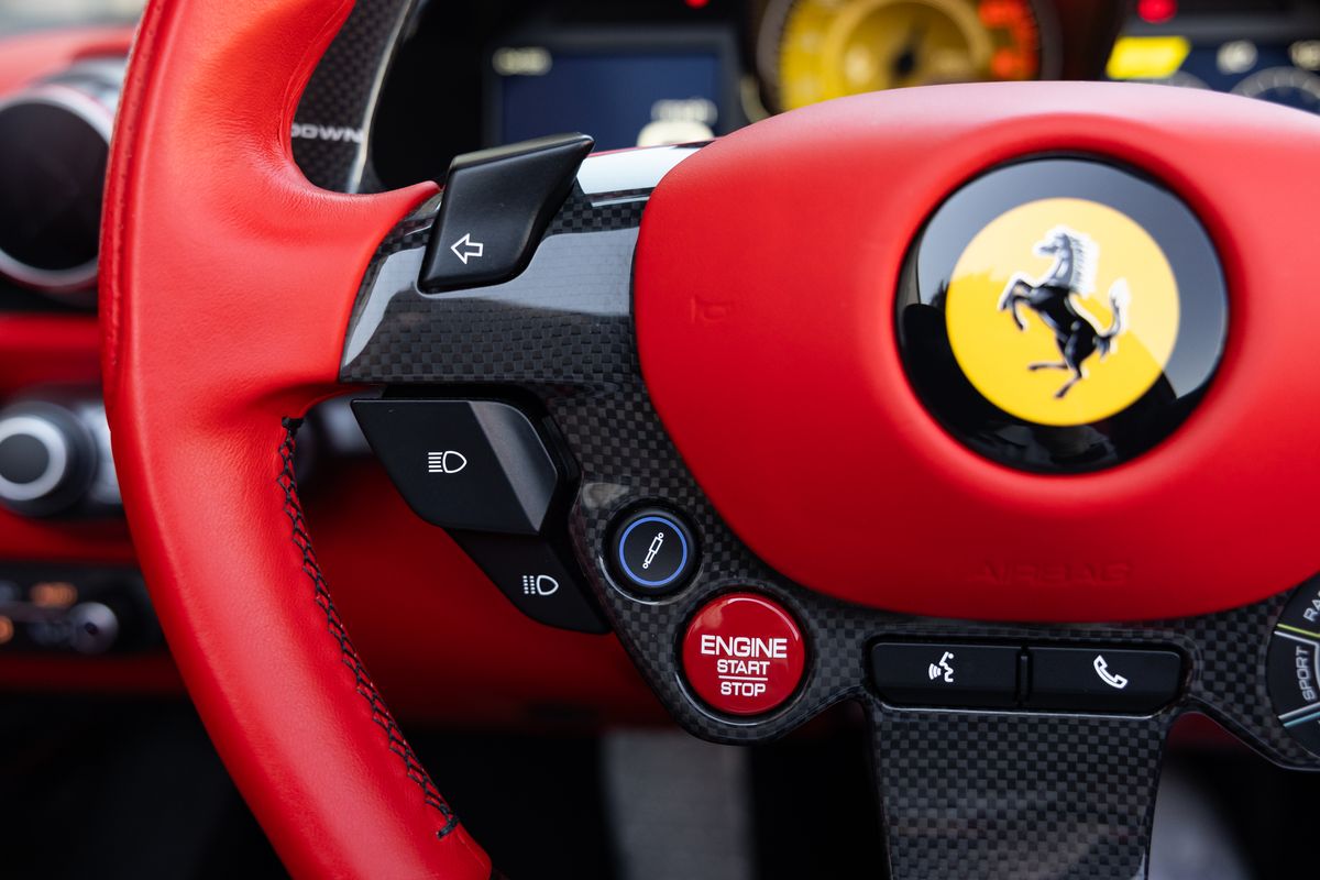 2022 Ferrari 812 GTS