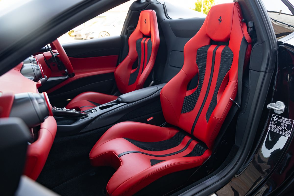 2022 Ferrari 812 GTS