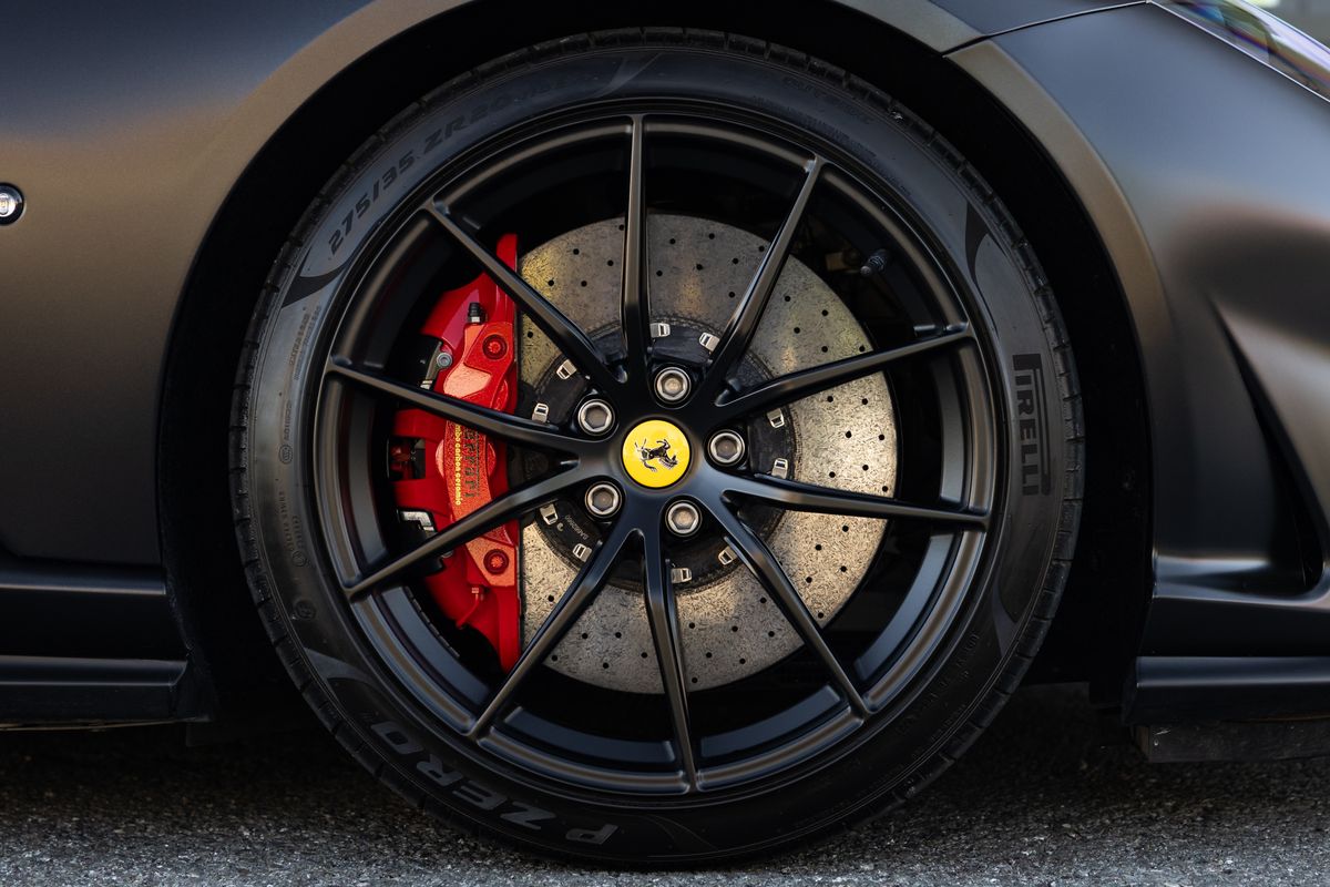 2022 Ferrari 812 GTS