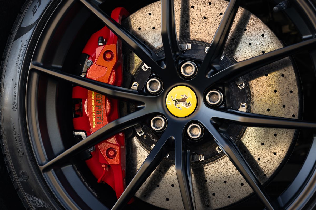 2022 Ferrari 812 GTS